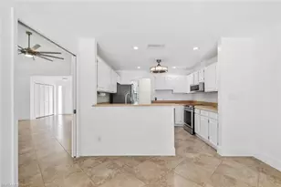 2251 Queens Way, Naples, FL 34112 - Photo 10