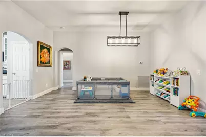 2769 Inlet Cove Ln W, Naples, FL 34120 - Photo 6