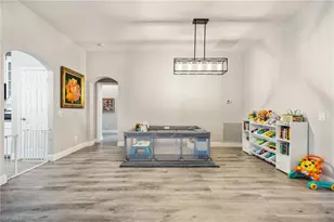 2769 Inlet Cove Ln W, Naples, FL 34120 - Photo 6