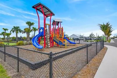 224 Riverclub Ct, Punta Gorda, FL 33982 - Photo 28