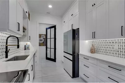 634 19th St SW, Naples, FL 34117 - Photo 18