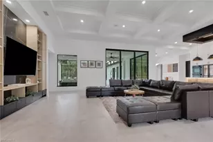 634 19th St SW, Naples, FL 34117 - Photo 8