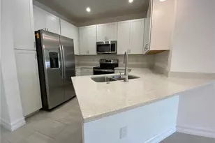 7530 Rockefeller Dr, Naples, FL 34119 - Photo 2