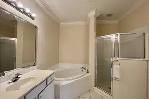 3965 Bishopwood Ct E, Naples, FL 34114 - Photo 16