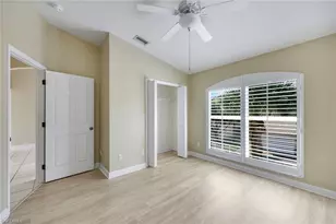 2055 Cascades Dr, Naples, FL 34112 - Photo 14