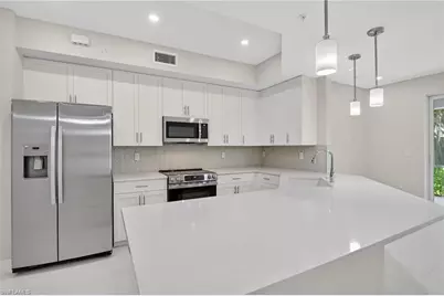 286 Indies Dr E #101, Naples, FL 34114 - Photo 6