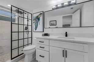960 7th St S, Naples, FL 34102 - Photo 18