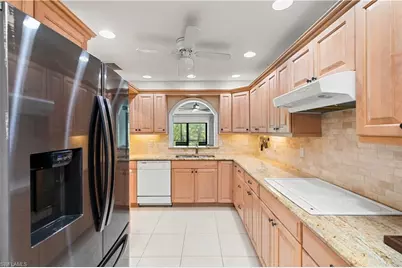 1050 6th St S #1050, Naples, FL 34102 - Photo 16