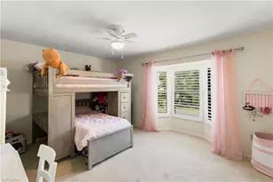 1050 6th St S, Naples, FL 34102 - Photo 12