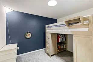 1050 6th St S, Naples, FL 34102 - Photo 24