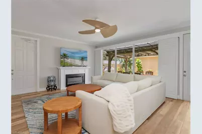 28614 Alessandria Cir, Bonita Springs, FL 34135 - Photo 6