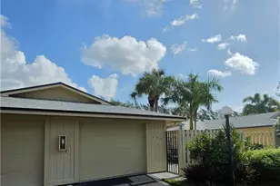 175 Forest Lakes Blvd, Naples, FL 34105 - Photo 2