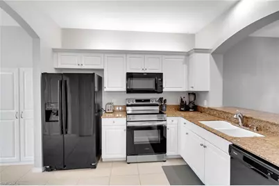 1320 Charleston Square Dr #103, Naples, FL 34110 - Photo 20