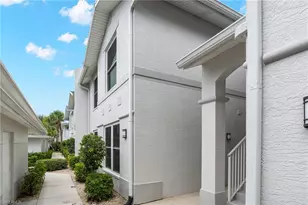 1320 Charleston Square Dr, Naples, FL 34110 - Photo 14