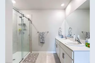2161 NW 22nd Pl, Cape Coral, FL 33993 - Photo 16