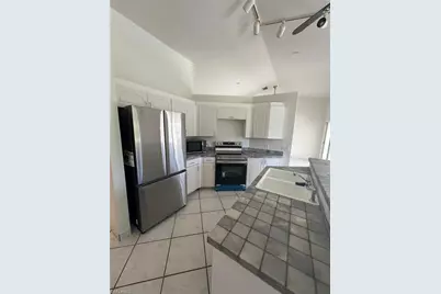 2875 18th Ave SE, Naples, FL 34117 - Photo 4