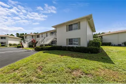 720 Teryl Rd #2, Naples, FL 34112 - Photo 4