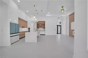 329 SW 26th Pl, Cape Coral, FL 33991 - Photo 6