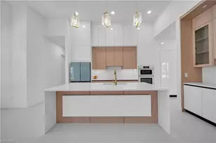329 SW 26th Pl, Cape Coral, FL 33991 - Photo 14