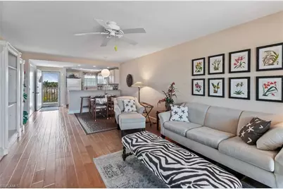 29 High Point Cir E #503, Naples, FL 34103 - Photo 6