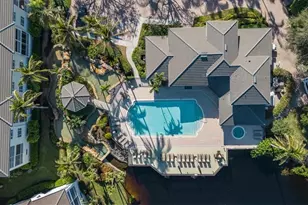 700 Bentwater Cir, Naples, FL 34108 - Photo 22