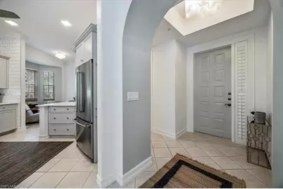700 Bentwater Cir #104, Naples, FL 34108 - Photo 2