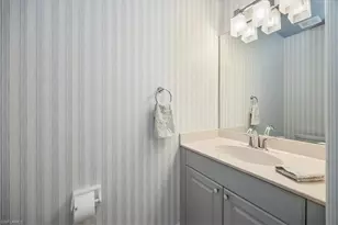 700 Bentwater Cir, Naples, FL 34108 - Photo 12