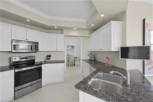 7040 Pelican Bay Blvd, Naples, FL 34108 - Photo 14