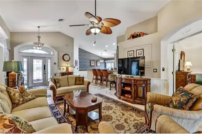 5866 Westbourgh Ct, Naples, FL 34112 - Photo 6