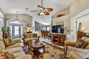 5866 Westbourgh Ct, Naples, FL 34112 - Photo 6