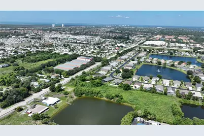 11088 Kelly Rd, Fort Myers, FL 33908 - Photo 12