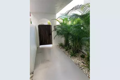 4082 Belair Ln #9, Naples, FL 34103 - Photo 2