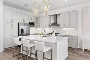 2742 Ridgecrest Pl, Naples, FL 34112 - Photo 4