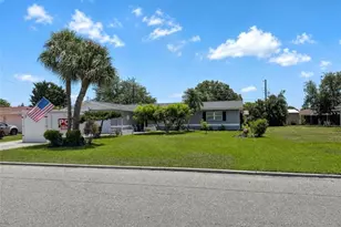 119 Maple Ave S, Lehigh Acres, FL 33936 - Photo 2