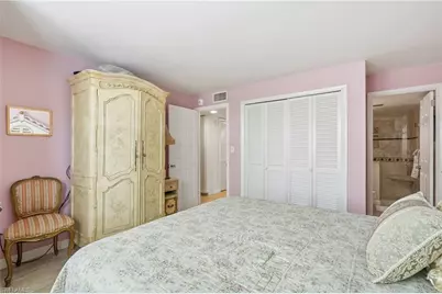 1065 Gulf Shore Blvd N #108, Naples, FL 34102 - Photo 18