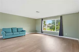 223 Pine Valley Cir, Naples, FL 34113 - Photo 14