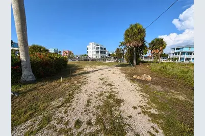 800 3rd St, Fort Myers Beach, FL 33931 - Photo 14