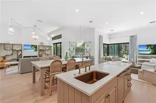 9833 Clear Lake Cir, Naples, FL 34109 - Photo 8
