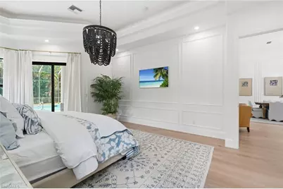 9833 Clear Lake Cir, Naples, FL 34109 - Photo 16