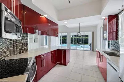 2709 Island Pond Ln, Naples, FL 34119 - Photo 10