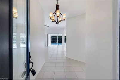 2709 Island Pond Ln, Naples, FL 34119 - Photo 2