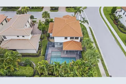 1224 Manado Dr, Naples, FL 34113 - Photo 32