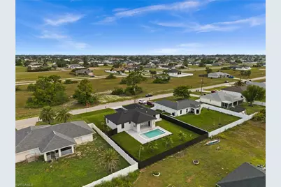 1609 NW 16th Ter, Cape Coral, FL 33993 - Photo 48