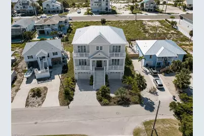 7930 Buccaneer Dr, Fort Myers Beach, FL 33931 - Photo 1