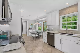 13071 Southampton Dr, Bonita Springs, FL 34135 - Photo 8