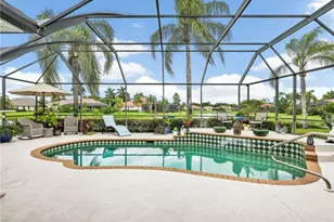 11163 Longshore Way E, Naples, FL 34119 - Photo 2