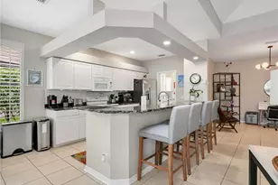11163 Longshore Way E, Naples, FL 34119 - Photo 18
