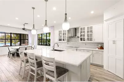 9344 Glenforest Dr, Naples, FL 34120 - Photo 8