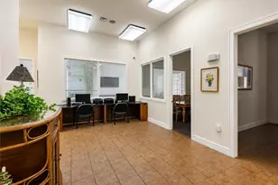 8294 Key Royal Cir, Naples, FL 34119 - Photo 32