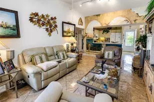 8294 Key Royal Cir, Naples, FL 34119 - Photo 12